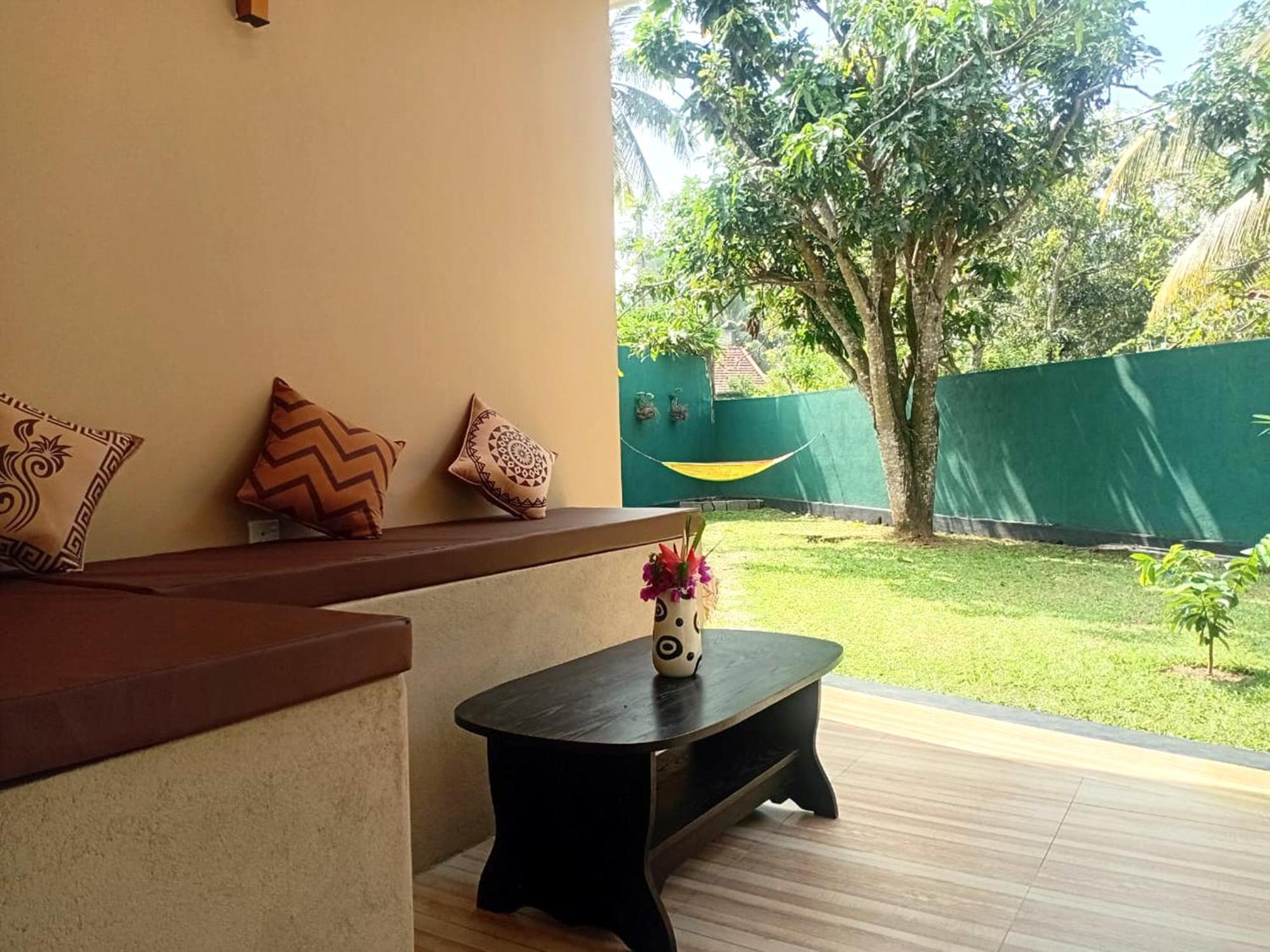 Guesthouse Dilush Beruwala Bagian luar foto